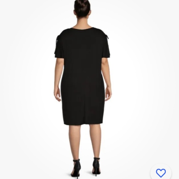 Terra and Sky Women’s Plus Size Black Ruched Shoulder Knit Dress 2X (20W-22W) - Picture 6 of 8